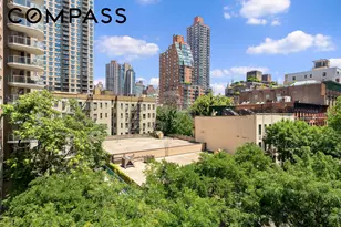 305 E 72nd St, New York City, NY 10021 - Photo 7
