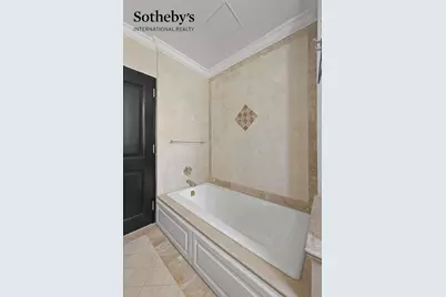 350 E 82nd Street #7X, New York, NY 10028 - Photo 11