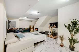 64-05 Yellowstone Blvd, New York City, NY 11375 - Photo 15
