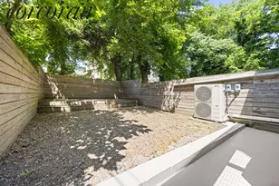 695 Monroe St, New York City, NY 11221 - Photo 9