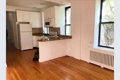 401 E 90th Street #3D, New York, NY 10128 - Photo 3