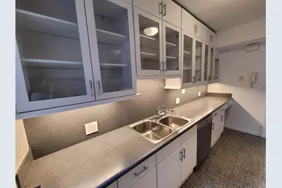 40 Central Park S #16D, New York City, NY 10019 - Photo 3