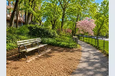 900 W End Avenue #2A, New York City, NY 10025 - Photo 13
