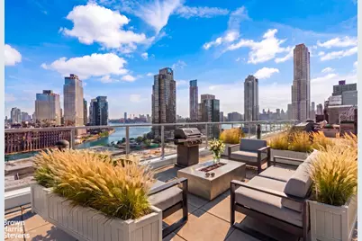 5-49 Borden Avenue #2B, New York City, NY 11101 - Photo 13