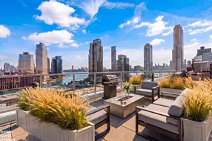 5-49 Borden Ave, New York City, NY 11101 - Photo 13