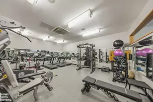 5-49 Borden Ave, New York City, NY 11101 - Photo 17