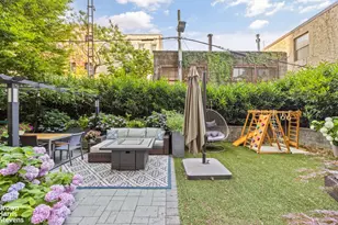 5-49 Borden Ave, New York City, NY 11101 - Photo 21