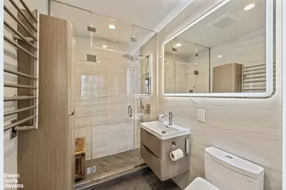 5-49 Borden Avenue #2B, New York City, NY 11101 - Photo 13