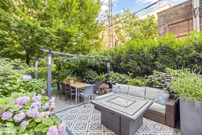 5-49 Borden Avenue #2B, New York City, NY 11101 - Photo 1