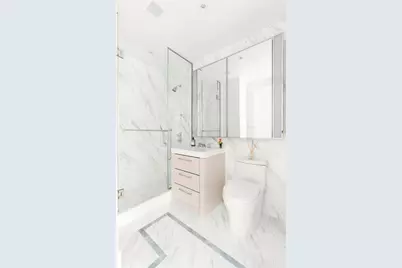 400 E 84th Street #10D, New York, NY 10028 - Photo 7