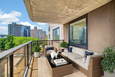 531 Main Street #718, New York City, NY 10044 - Photo 5