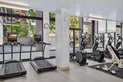 531 Main Street #718, New York City, NY 10044 - Photo 15