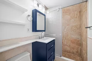 531 Main St, New York City, NY 10044 - Photo 13