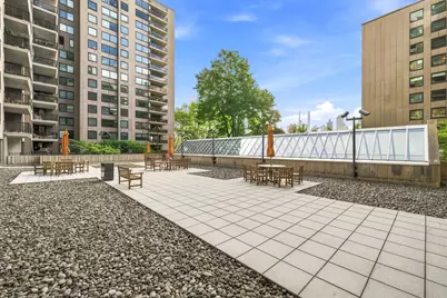 531 Main Street #718, New York City, NY 10044 - Photo 17