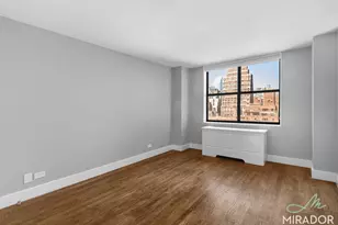 330 E 39th St, New York City, NY 10016 - Photo 5