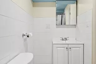 17-35 Stephen St, Ridgewood, NY 11385 - Photo 5