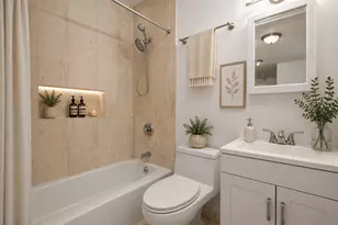 393 W 49th St, New York City, NY 10019 - Photo 3