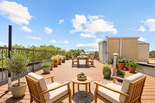 593 17th St, New York City, NY 11218 - Photo 11