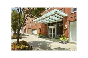 555 W 23rd St, New York City, NY 10011 - Photo 7