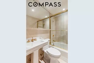 10 E 70th Street #3A, New York City, NY 10021 - Photo 9