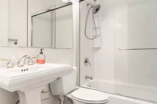 233 East 86th St, New York, NY 10028 - Photo 3