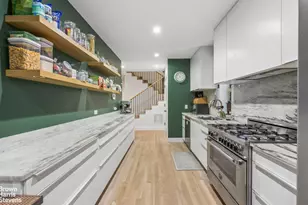 158 W 119th St, New York City, NY 10026 - Photo 5