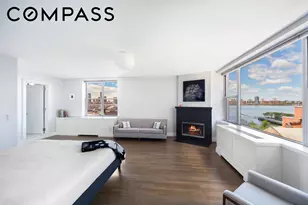296 W 10th St, New York, NY 10014 - Photo 5