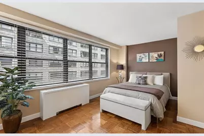 225 E 57th Street #9N, New York City, NY 10022 - Photo 3