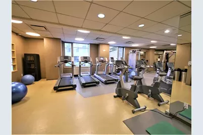 455 Main Street #5N, New York City, NY 10044 - Photo 9