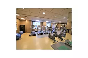 455 Main St, New York City, NY 10044 - Photo 9