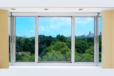 106 Central Park S #8A, New York City, NY 10019 - Photo 7
