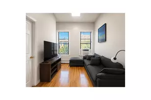 444 W 51st St, New York City, NY 10019 - Photo 3