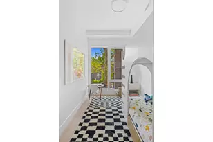 373 Rutland Rd, New York City, NY 11225 - Photo 15
