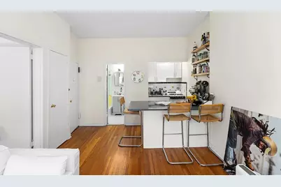 68 Perry Street #4F, New York City, NY 10014 - Photo 3