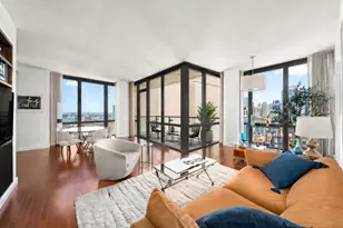 101 W 24th St, New York City, NY 10011 - Photo 1