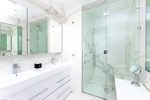 1001 Park Ave, New York City, NY 10028 - Photo 15