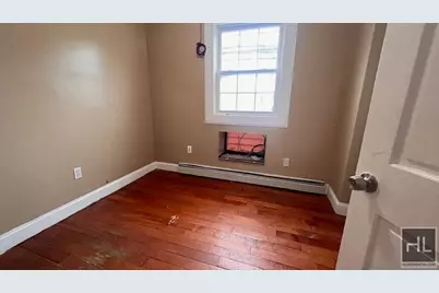133-19 97th Avenue #1, New York City, NY 11419 - Photo 7