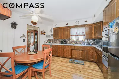 232 Hawthorne Avenue, New York, NY 10314 - Photo 5