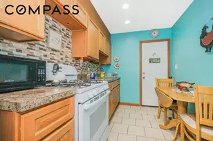 232 Hawthorne Ave, New York, NY 10314 - Photo 11