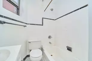 353 W 44th St, New York City, NY 10036 - Photo 9