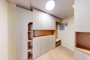 109 Gower St, New York City, NY 10314 - Photo 21
