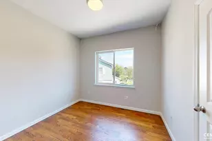109 Gower St, New York City, NY 10314 - Photo 7