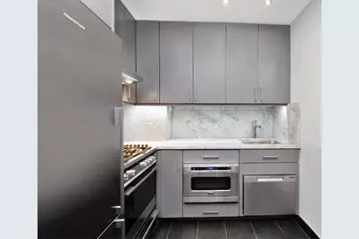 106 Central Park S #15O, New York City, NY 10019 - Photo 3