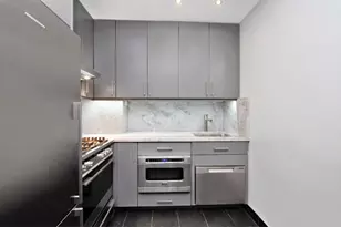 106 Central Park S, New York City, NY 10019 - Photo 3