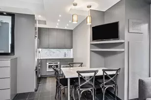 106 Central Park S, New York City, NY 10019 - Photo 5