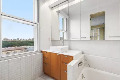 1016 5th Avenue #14B, New York City, NY 10028 - Photo 9