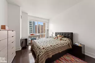 350 W 42nd St, New York City, NY 10036 - Photo 5
