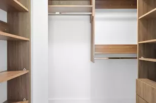 15 W 12th St, New York City, NY 10011 - Photo 17