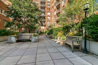 2 S End Avenue #3P, New York, NY 10280 - Photo 9