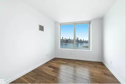 21 India Street #29B, New York City, NY 11222 - Photo 3